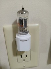 Vacuum Tube LED Night Light 12AX7 ECC83 Style White Automatic Light Sensing