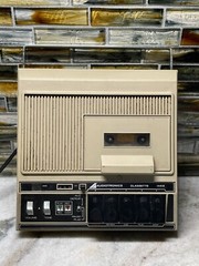 Audiotronics Cassette Recorder Listening Center Portable VTG Electronics 148B