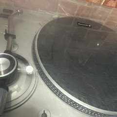 Sanyo TP-1010 Semi Automatic W/ Auto Return Belt Drive Turntable No Cartridge