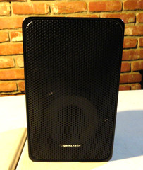 8″TALL Realistic Minimus 7 Black 40W Bookshelf Speakers Pair In OG 40-2030C