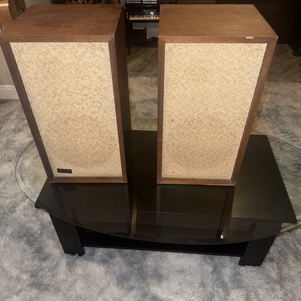 Vintage KLH Model Six 6 Speakers 10 8 Ohms 2Way