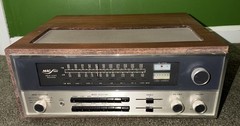 McIntosh Mac 1900 Receiver – Recapped With A Custom Case