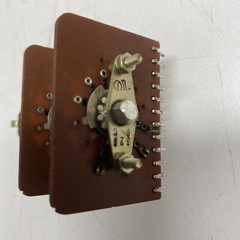 Pioneer SA-9500 – Bass Turnover – Rotary Switch – Part# ASD-032-A (1 Only)