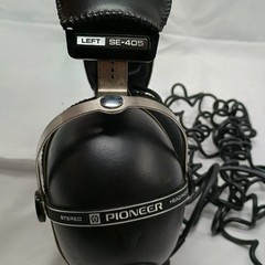 Pioneer SE-405 padded multi volume control full size jack headphones For Parts
