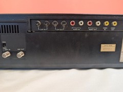 Vintage Sanyo Beta Hi-Fi VCR Model 7150 Made in Japan As-Is