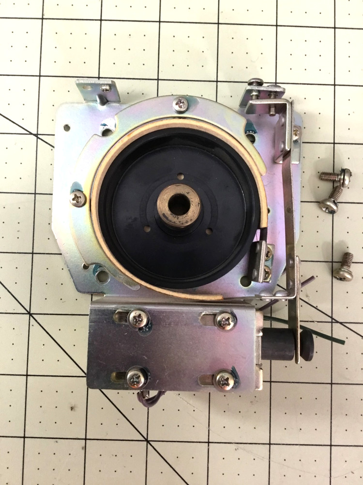 TEAC 3300 Reel to Reel Brake and Hub Right Side 3300-10 1-8 5616530