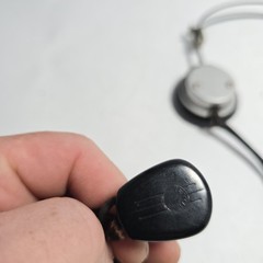 Vintage Trimm Radio Headphones Metal Headband Cloth Cord Untested