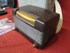 Antique 1940s COMCO Radio with Manual & Waterproof Case