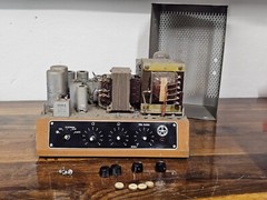 1950’s VINTAGE TUBE AMPLIFIER KZ8 TESLA 513000, made in CZECHO-SLOVAKIA *8W_100V