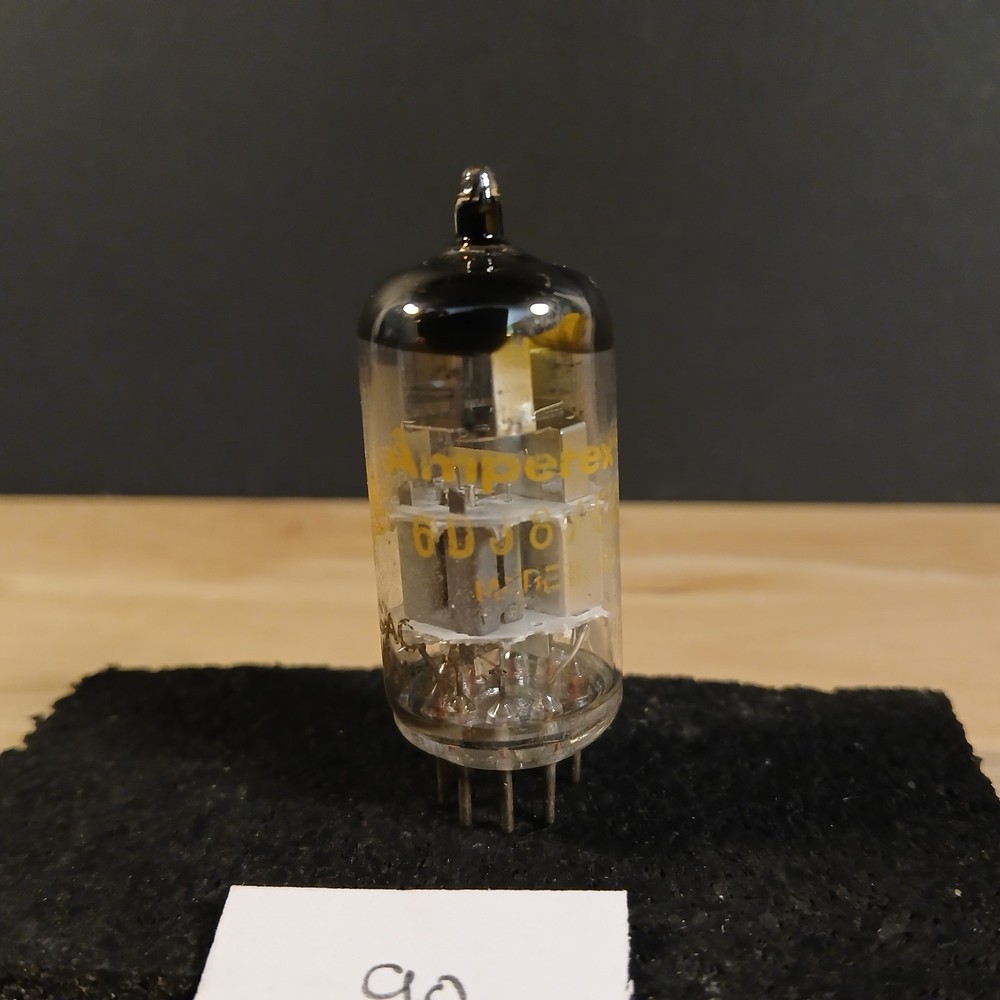 1950’s Amperex 6DJ8 ECC88 Audio Tube Tested STRONG at 90/84 min 55