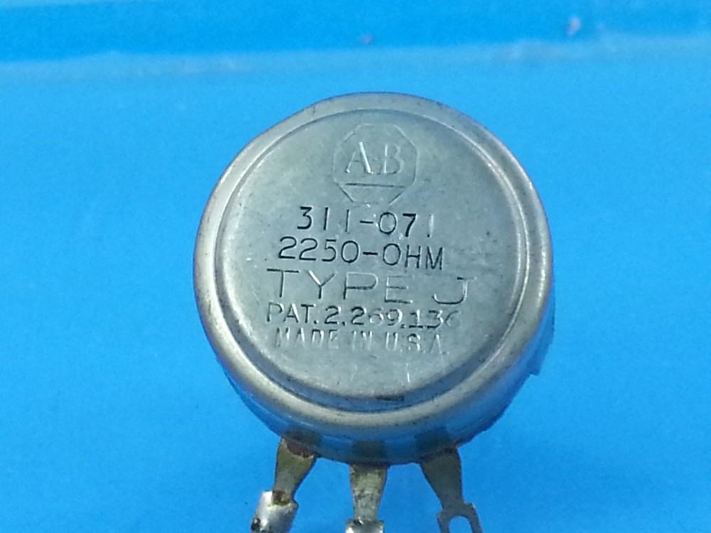 ALLEN BRADLEY AB 2250 OHM POTENTIOMETER 311-071 TYPE J POT 2 W TEKTRONIX