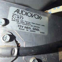 Audiovox Am Fm 8 track C977