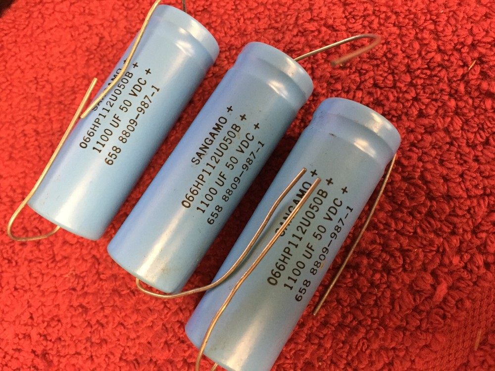 SANGAMO 066HP112U050B 1100UF 50VDC AXIAL CAPACITOR 3 PCS