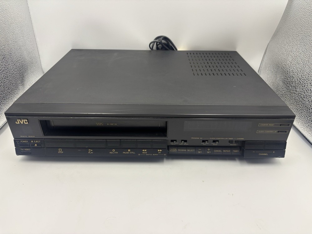 JVC Super VHS HR-D200U Video Cassette Recorder Vintage PARTS ONLY
