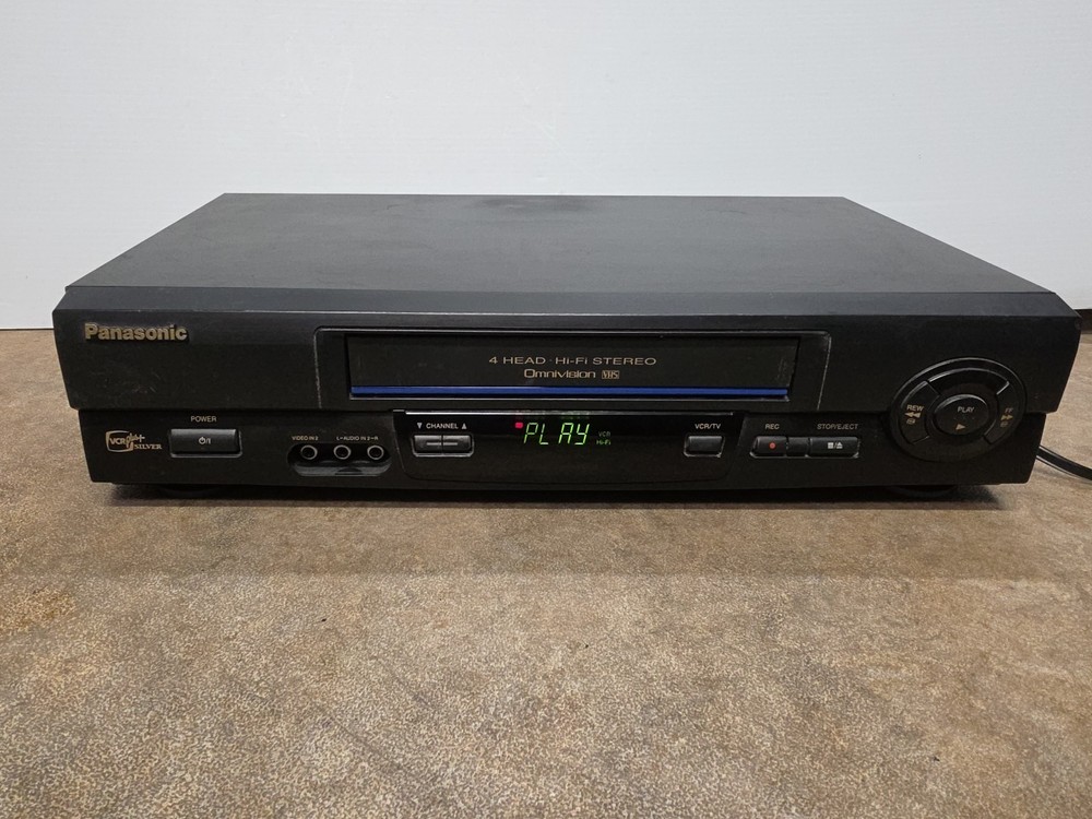 Panasonic VCR Plus PV-V4601 Blue Line 4 Head Hi-Fi Stereo Omnivision No Remote
