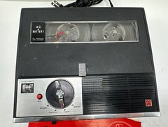 National Portable Reel To Reel RQ 102S Player Recorder PARTS/MAY NEED REPAIR VTG