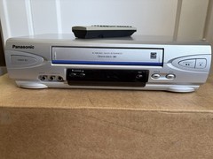 Panasonic PV-V4524S VHS Video Cassette Player With Remote ~ Original Owner