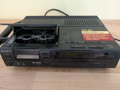 Sony EV-S1 Digital Audio Video Cassette Recorder TESTED Video 8 VCR 8mm Transfer