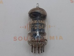 1x Philips PCC88 7DJ8 D-getter – Adzam Label – Heerlen 1959 – Near NOS