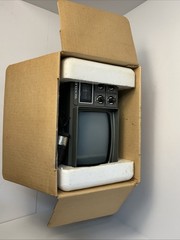 Bentley Deluxe Portable TV Black & White Television 5” Battery Powered Vintage