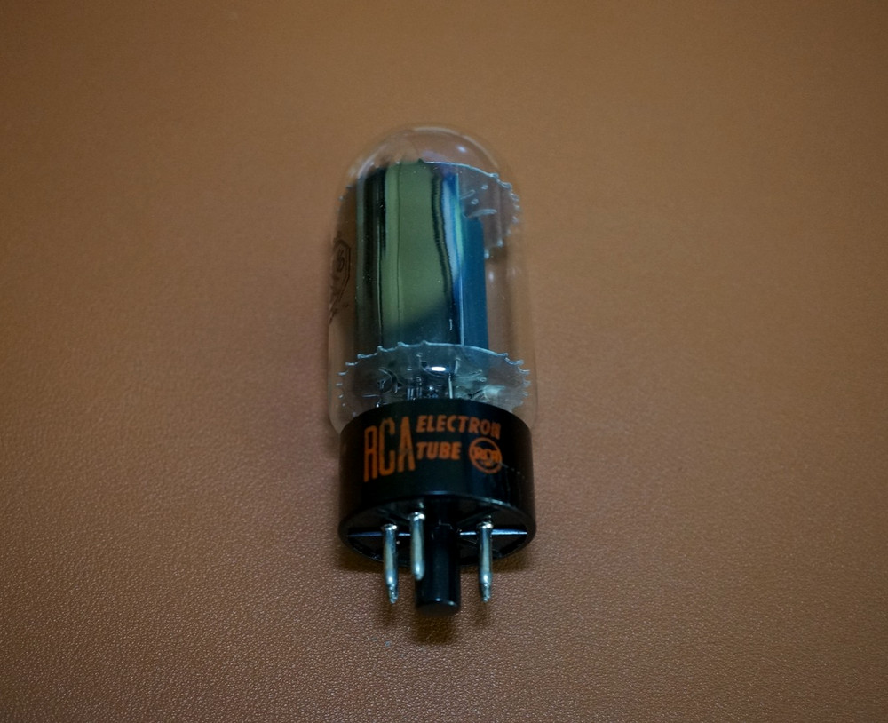 1 – RCA 6L6GC BLACK PLATE AUDIO TUBE / VERY STRONG RESULT