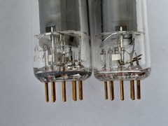 2x E80F SIEMENS / PHILIPS audio tubes ( EF86 / EF806S ) – E 80 F – 1966