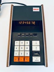 1973 RCA 3C3030 Plasma Display Calculator – New in Box Complete Mint Never Used