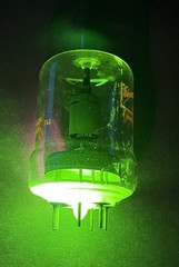 TWO 4-65A VACUUM TUBES WITH URANIUM GLASS SEALS – VASELINE GLASS – NICE UV GLOW