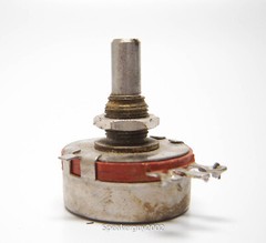 Ohmite Type AB 1K Linear Potentiometer / RV4NAYSD102A — RM2