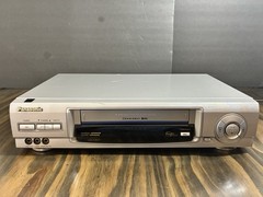 Panasonic PV-VS4821 VCR Plus+ Gold VHS Player Recorder 2003 VTG Tape Cassette