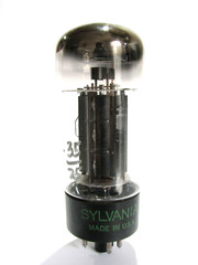 One 1956 Sylvania 6L6GB (5881,6L6G,6L6-GA)tube – Hickok TV-7B tests @ 35, min:25