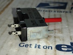 NEW LITTELFUSE 815002 1.4A HOLD 2.0 TRIP Circuit Breaker 120V Fast Shipping