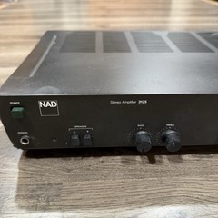 NAD 3125 Stereo Amplifier Vintage LEFT CHANNEL BROKE ( DAMAGED CASE )