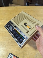 Audiotronics 148A Audio Cassette Recorder / Player 120VAC or DC Battery, Tested