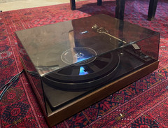 Vintage 1976 BIC 960 Record Player: Turntable w ADC Cart: Plug & Play Phonograph