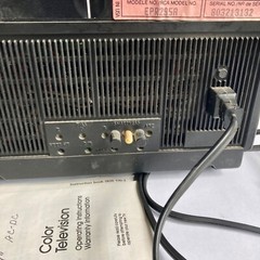 Vintage 1980s RCA XL100 Color Television 9″ Portable AC/DC TV