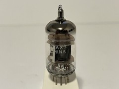 Made In China 12AX7 Vacuum Tube Tests Good 123 / 110