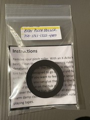 New AKAI Pinch Roller 150 ~ 1721 ~ 1722 ~ 4000 series Hub O.D. 1.16″