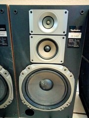 Vintage Pair Technics SB-S407 3 Way 150 Watts Hi-Fi Speakers Tan Cabinet W/Grill