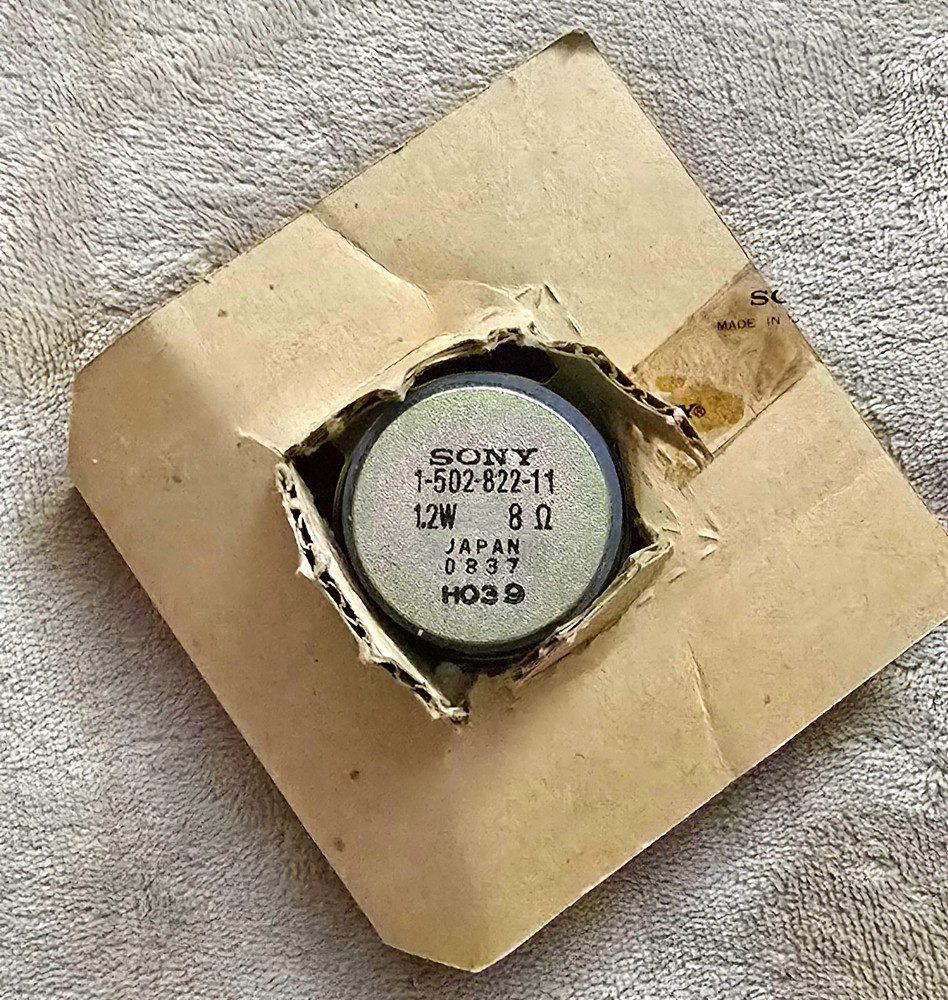 Sony 1-502-822-11 Speaker 1.2W 8Ω Model 1-502-822-11 ICF-7750U TFM-7720