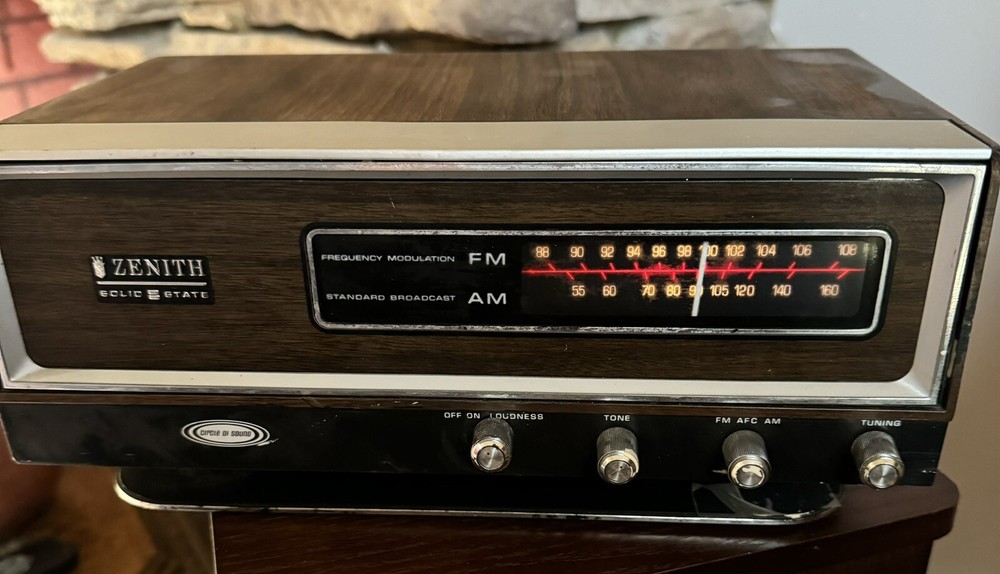 vintage zenith circle of sound R421