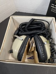 Vintage Realistic Nova Pro Hi-Fi Stereo Headphones Original Box 33-1014A
