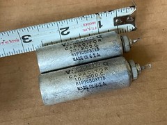 2 NOS Vintage 1.0 uf 300v Sprague Vitamin Q Crossover Capacitors Oil 81P 1 (Qty)