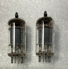 Pair NOS Siemens 12AX7/ECC83 Tubes ~ MATCHED PAIR