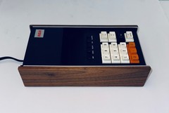 1973 RCA 3C3030 Plasma Display Calculator – New in Box Complete Mint Never Used