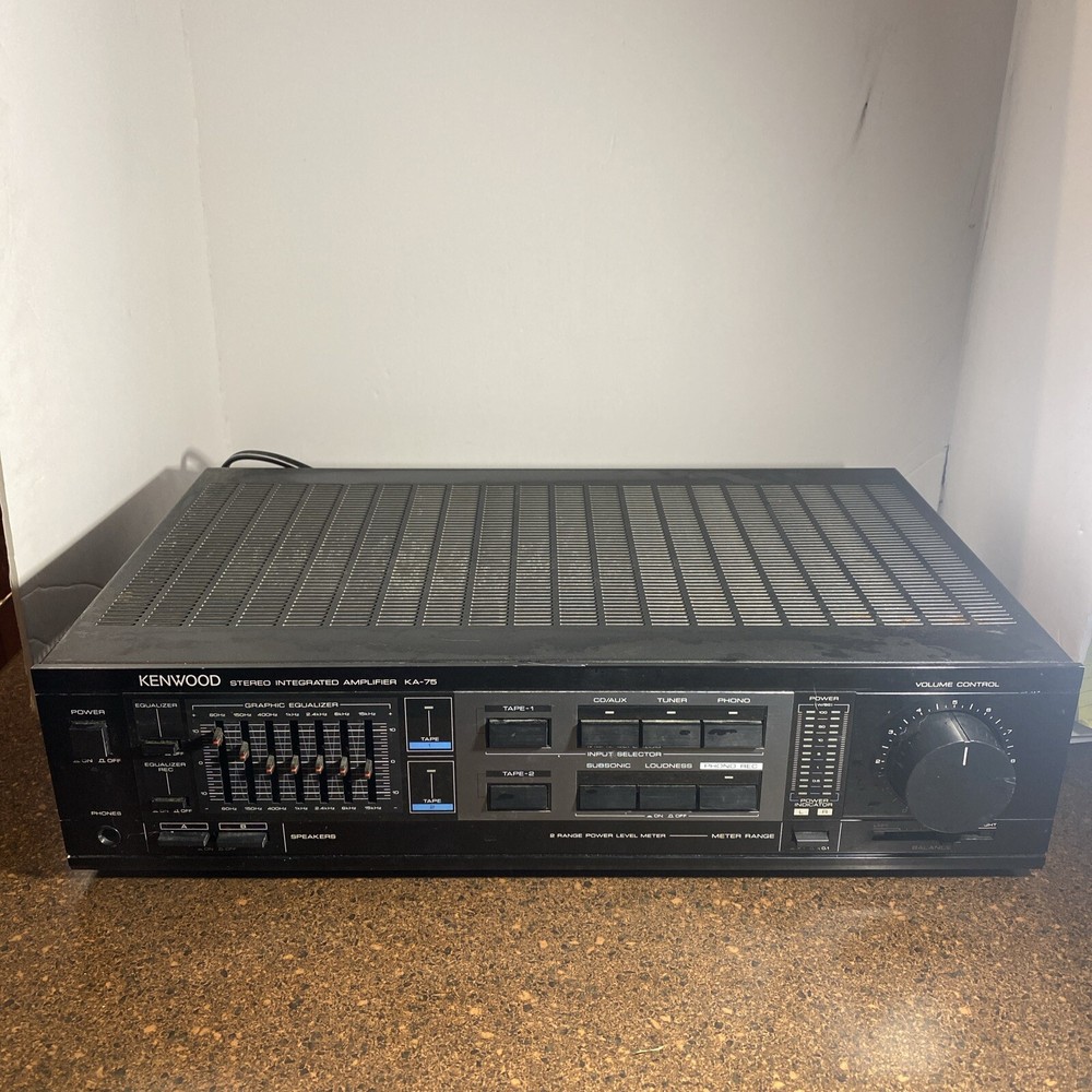 Kenwood KA-75 Integrated Amplifier in Excellent Condition.