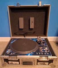 Stanton STR8-100 Professional DJ Digital Turntable w/ Power Cord & Travel Case