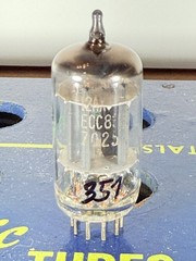 Sylvania 7025 ECC83 12AX7 Long Plate O-Getter Tested Like NOS Balanced Tube