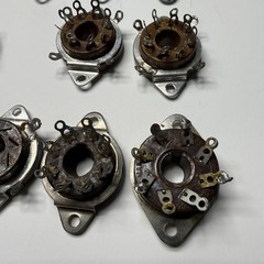 Lot of 14 VINTAGE CINCH 8 Pin OCTAL VACUUM TUBE AMP PARTS SOCKETs 8-PIN