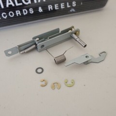Akai GX-77 Reel to Reel – LEFT Pinch Roller Arm Assembly – Genuine Parts